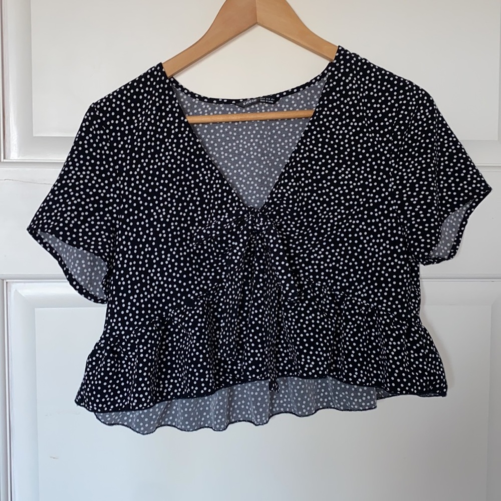 Blouse top, flowy, new